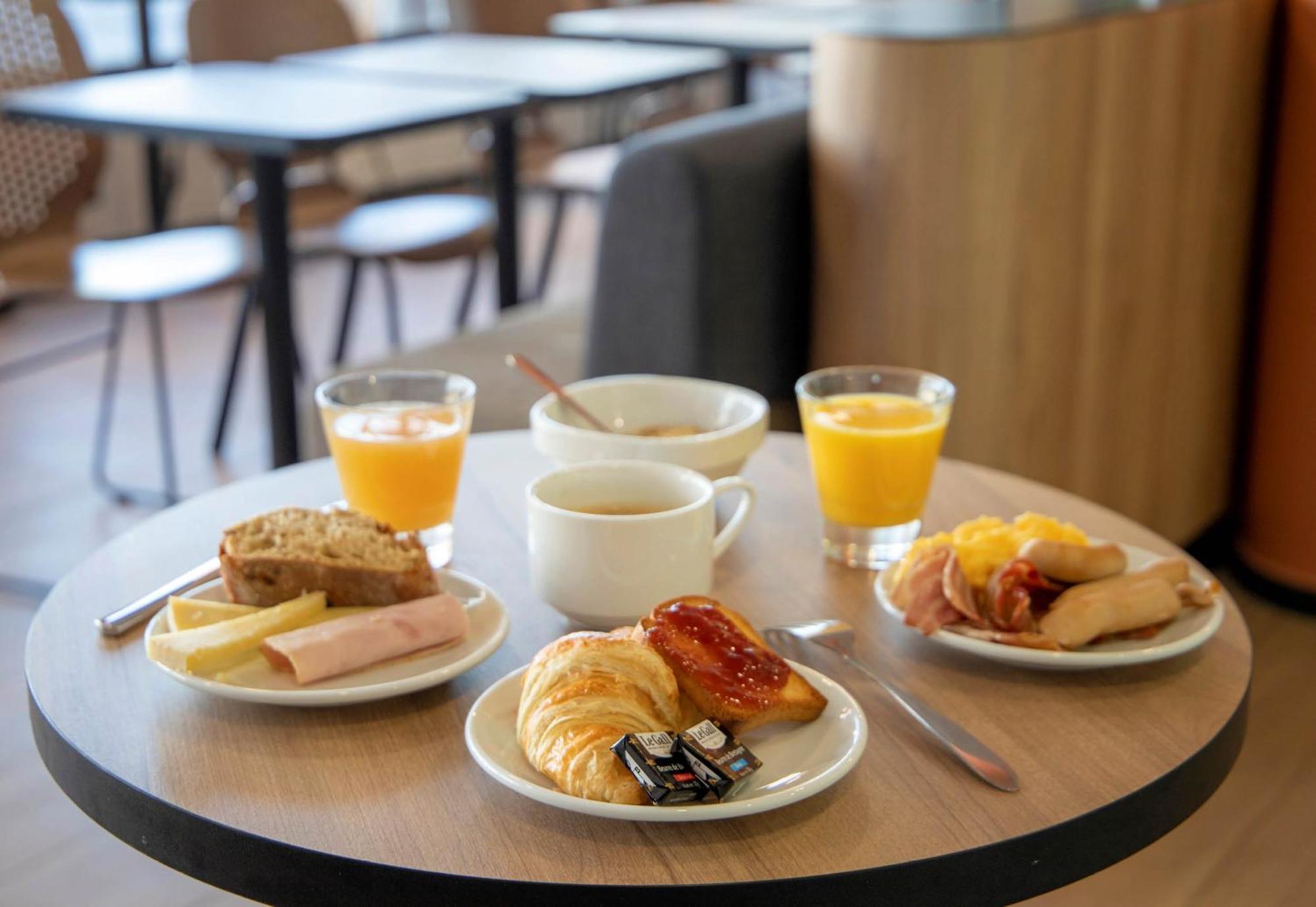 B&B Hotel Montlucon Centre Zewnętrze zdjęcie